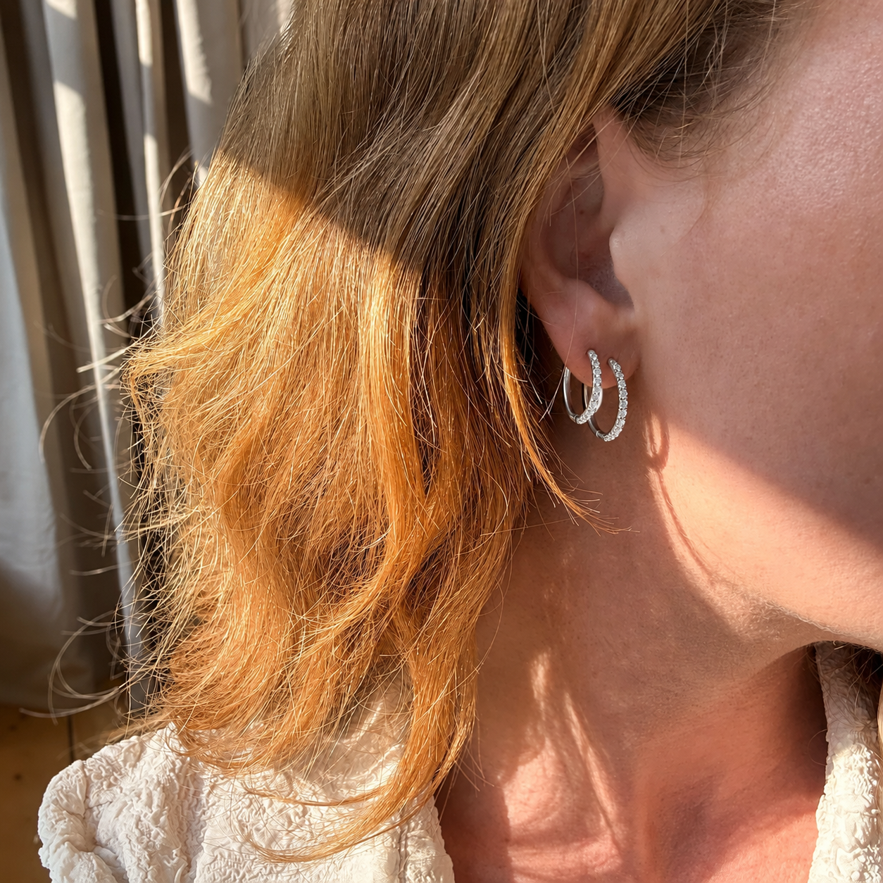 Kristallörhängen 18K guldpläterade 16mm