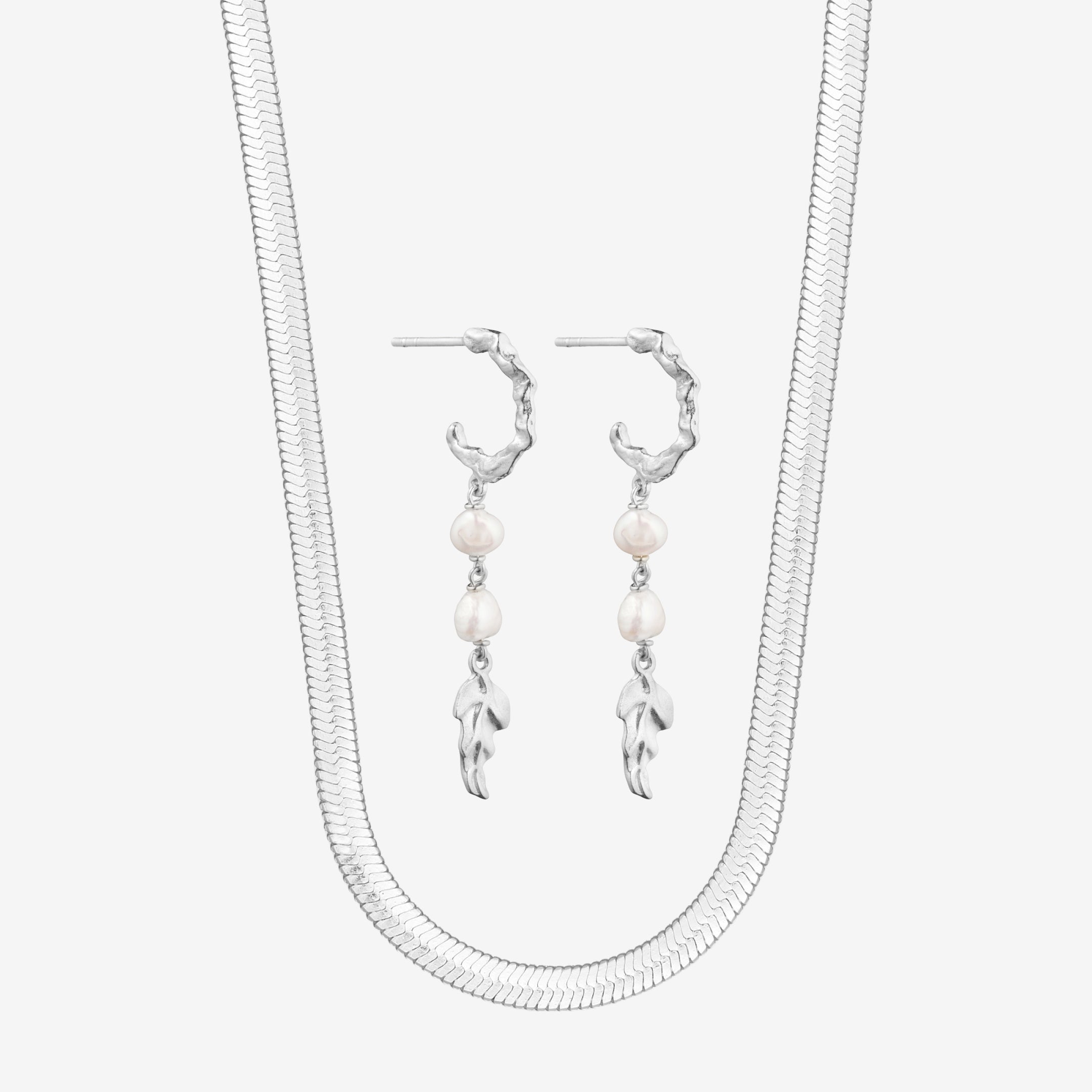 Platt ormhängande set