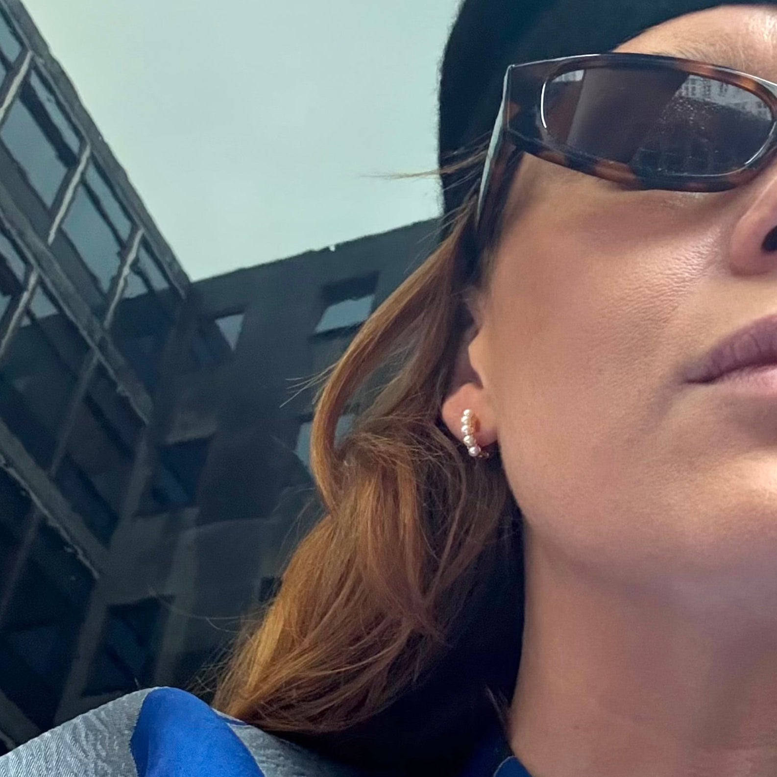 Pärlörhängen med guldplätering