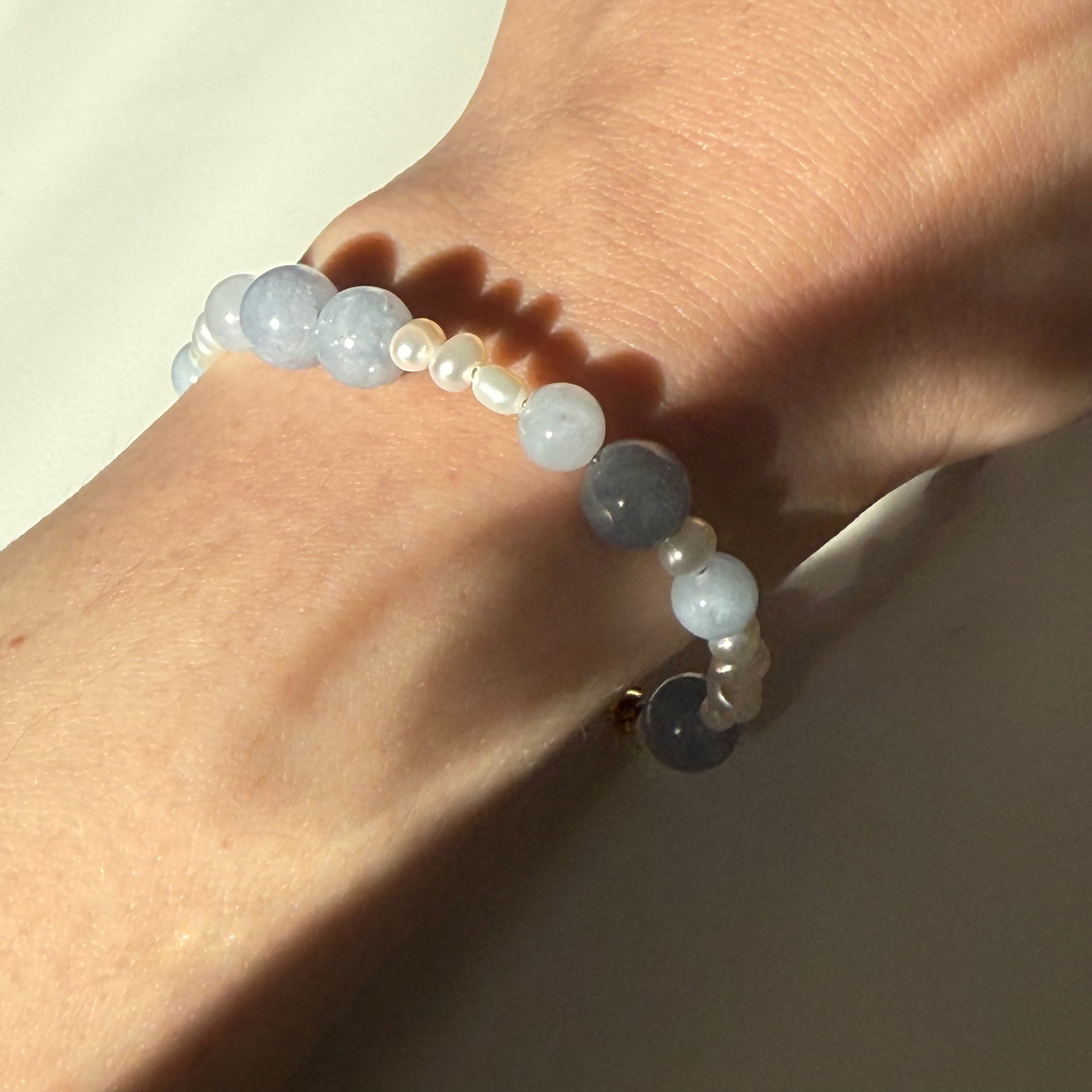 Armband med atlantisk sötvattenspärla