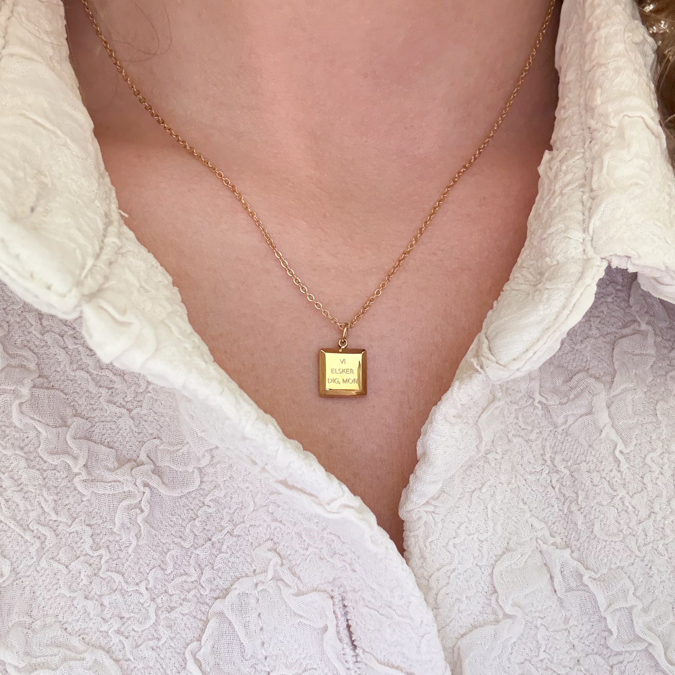 Världens bästa fyrkantiga halsband