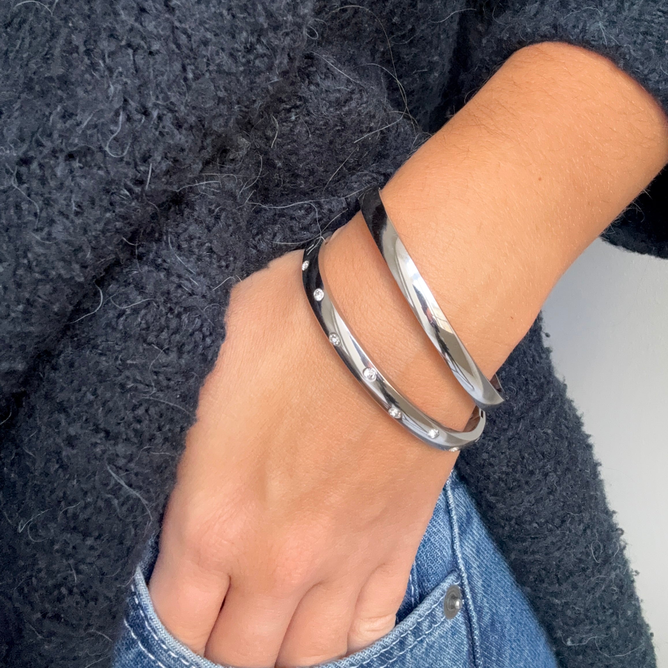 Flow Crystal Dot Armband Försilvrat