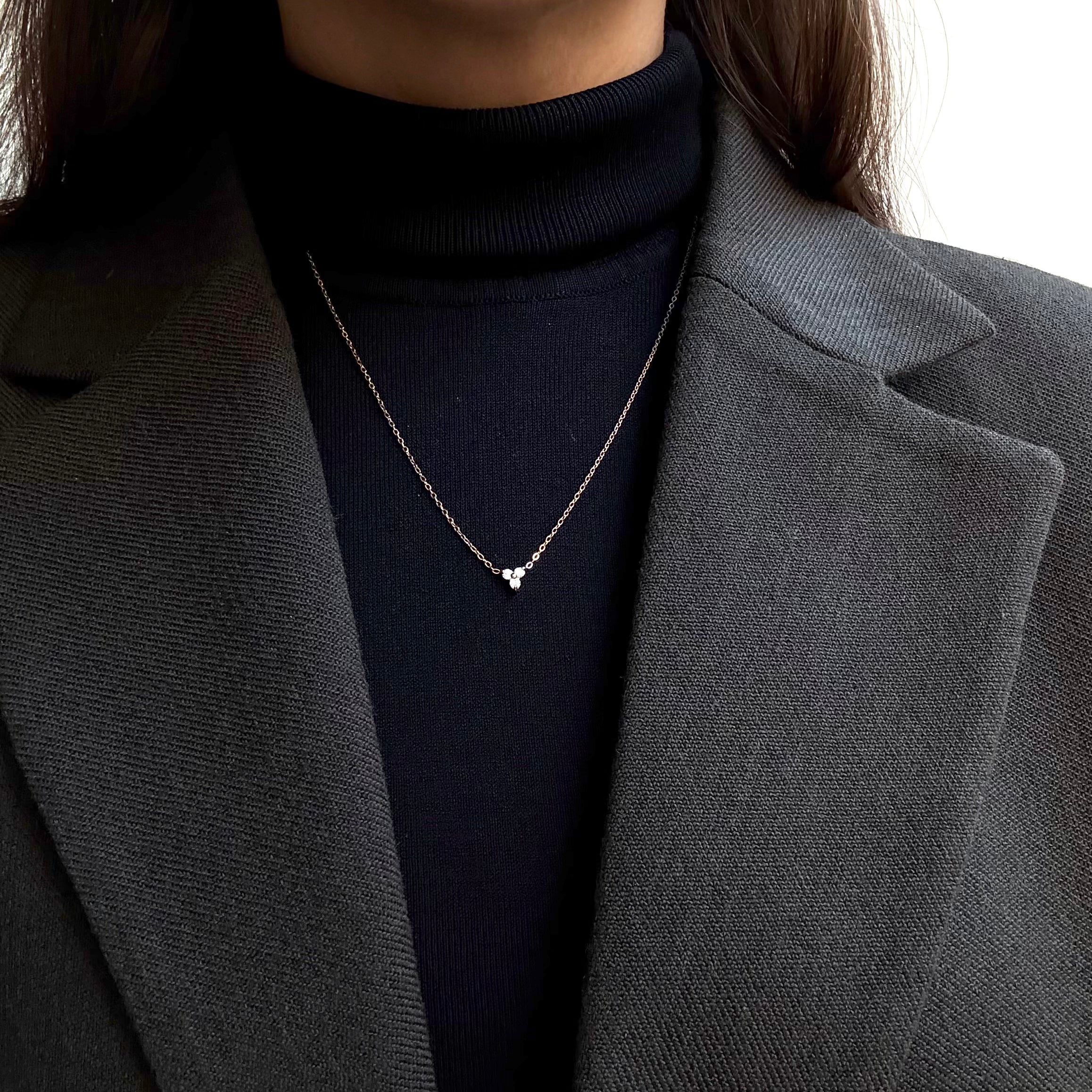 Trinity Crystal Halsband Silverfärgat