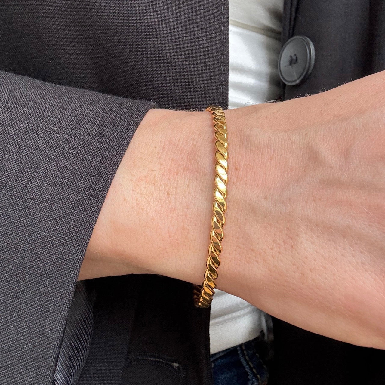 Twisted Bangle Armband Förgyllt