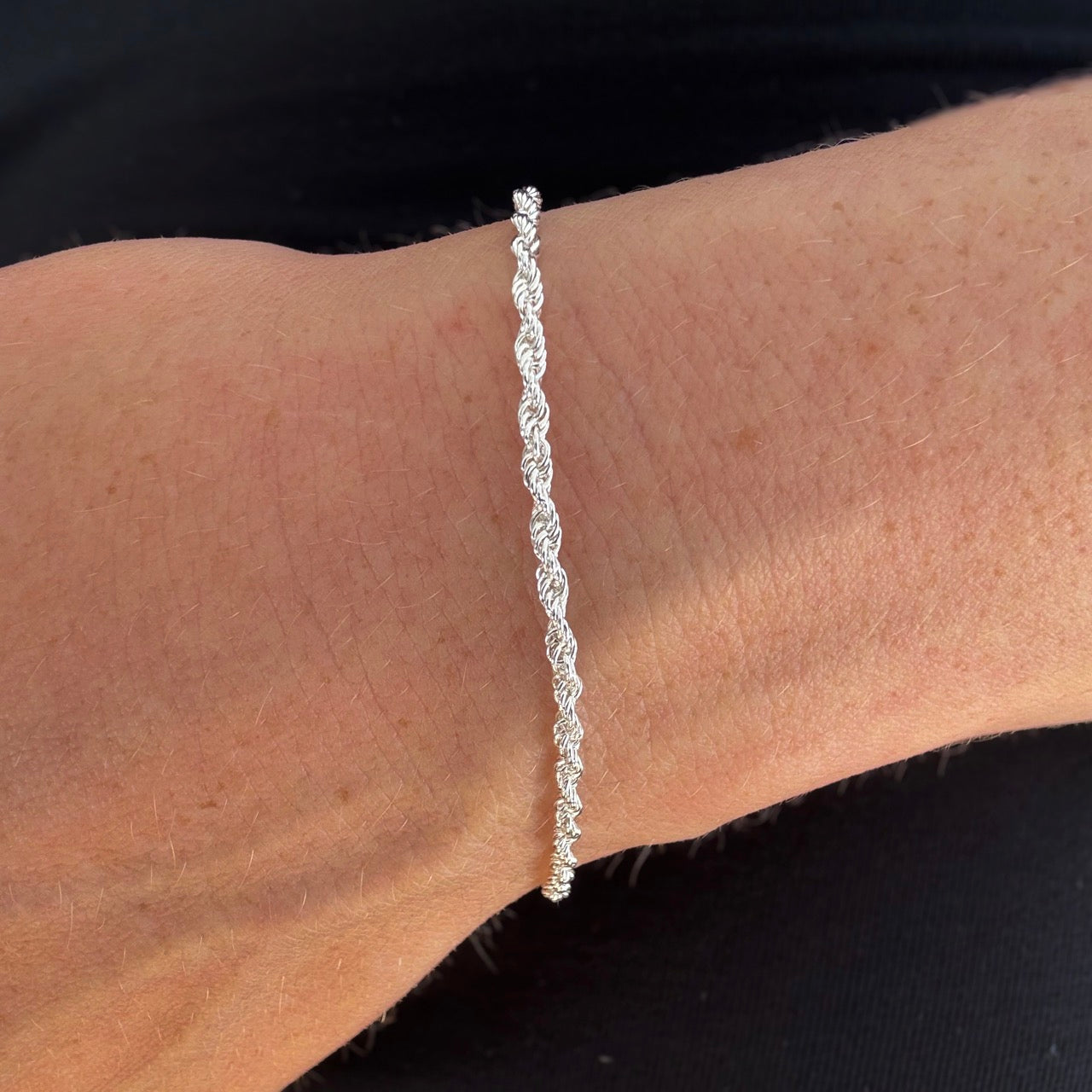 Armband med vridet rep, försilvrat