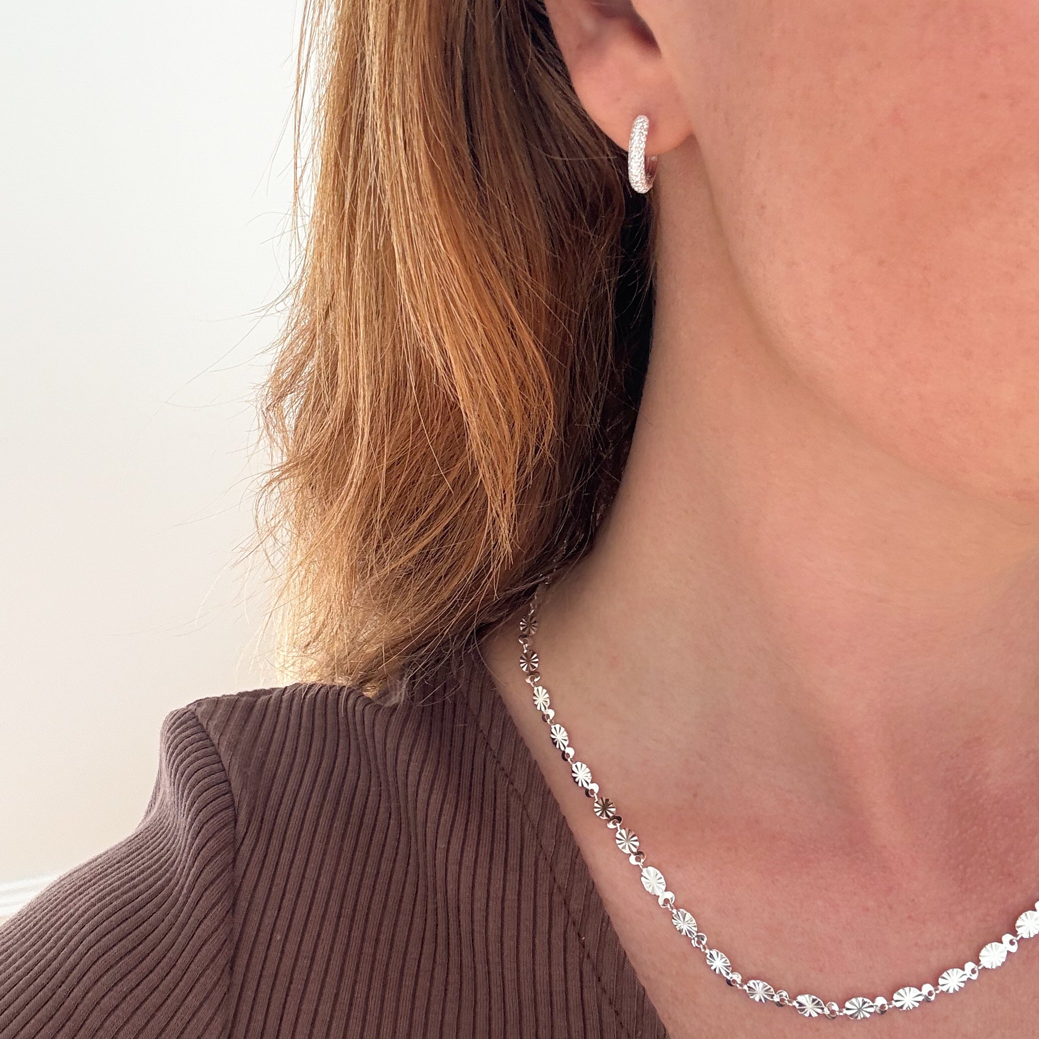 Solhalsband Försilvrat