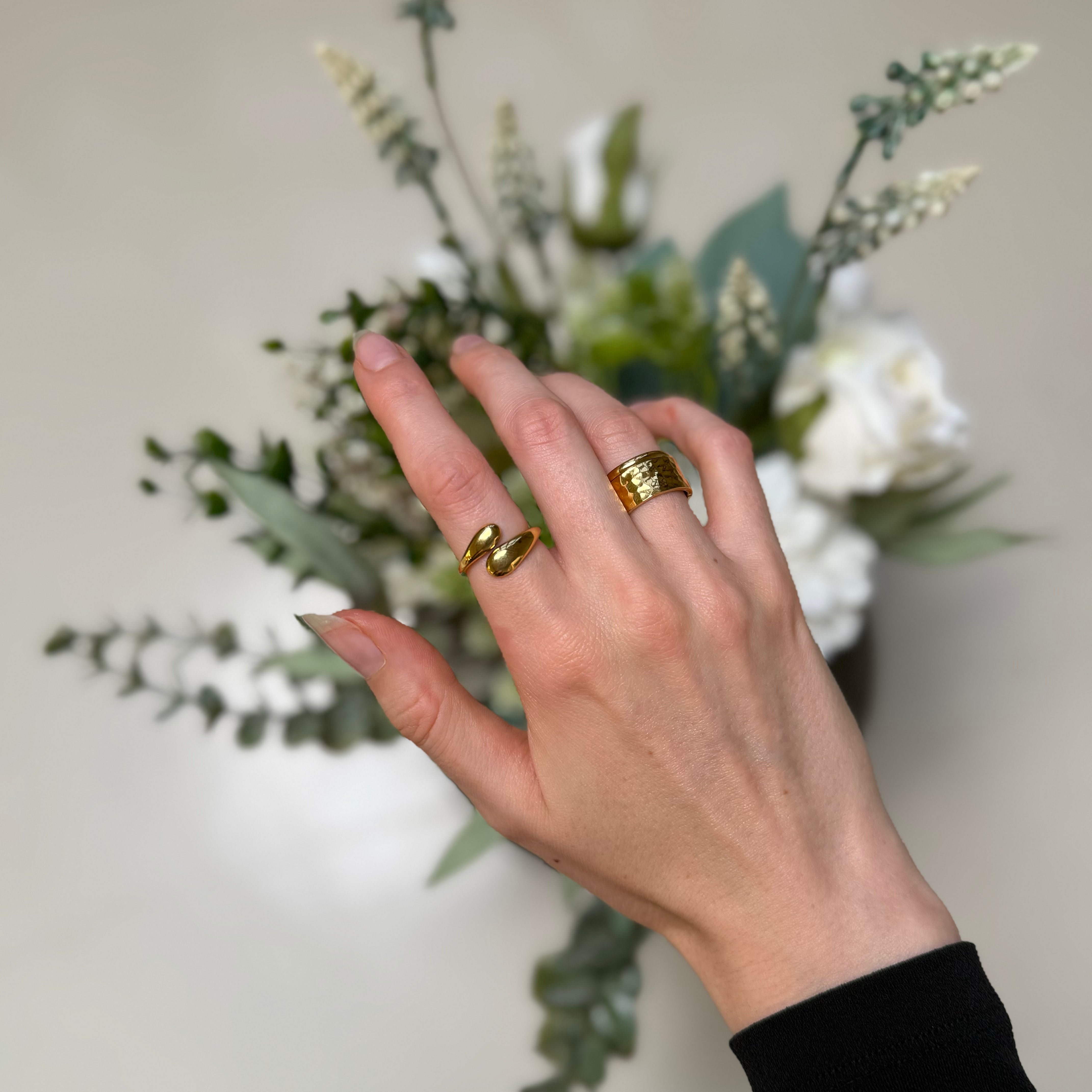 Klassiskt enkelt och hamrat ringset: 3 ringar