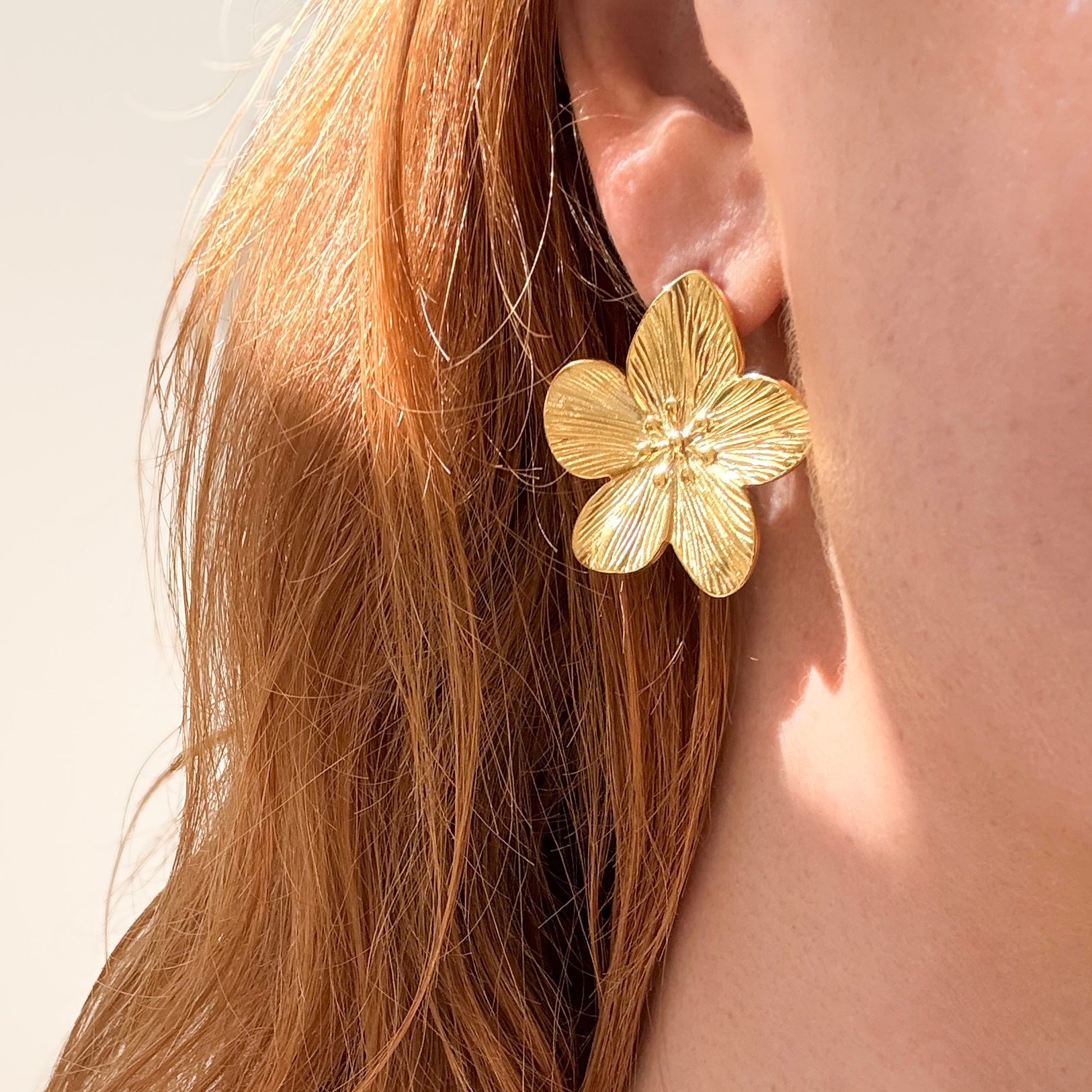 Blommig prickuppsättning