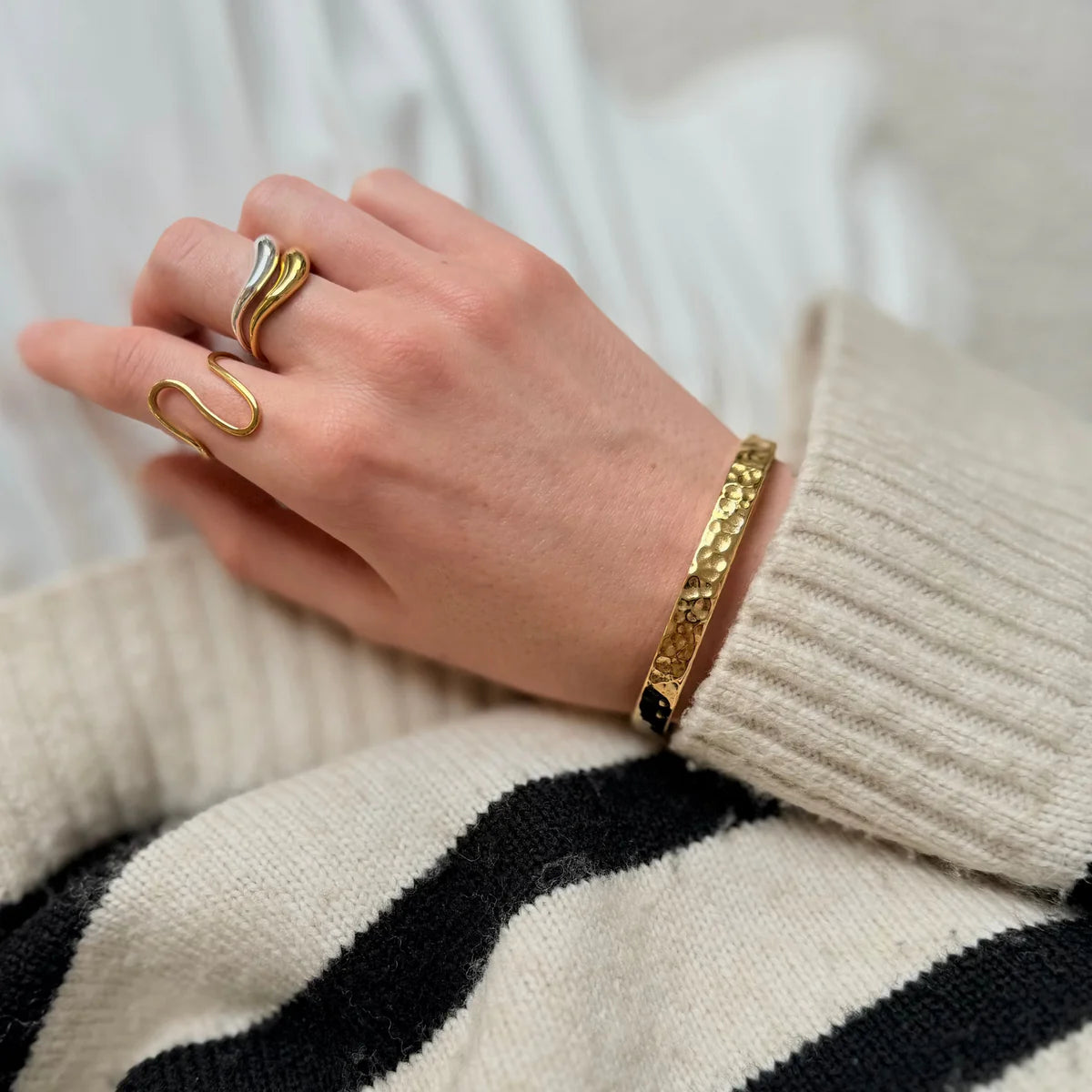 Magma hängande armbandsset
