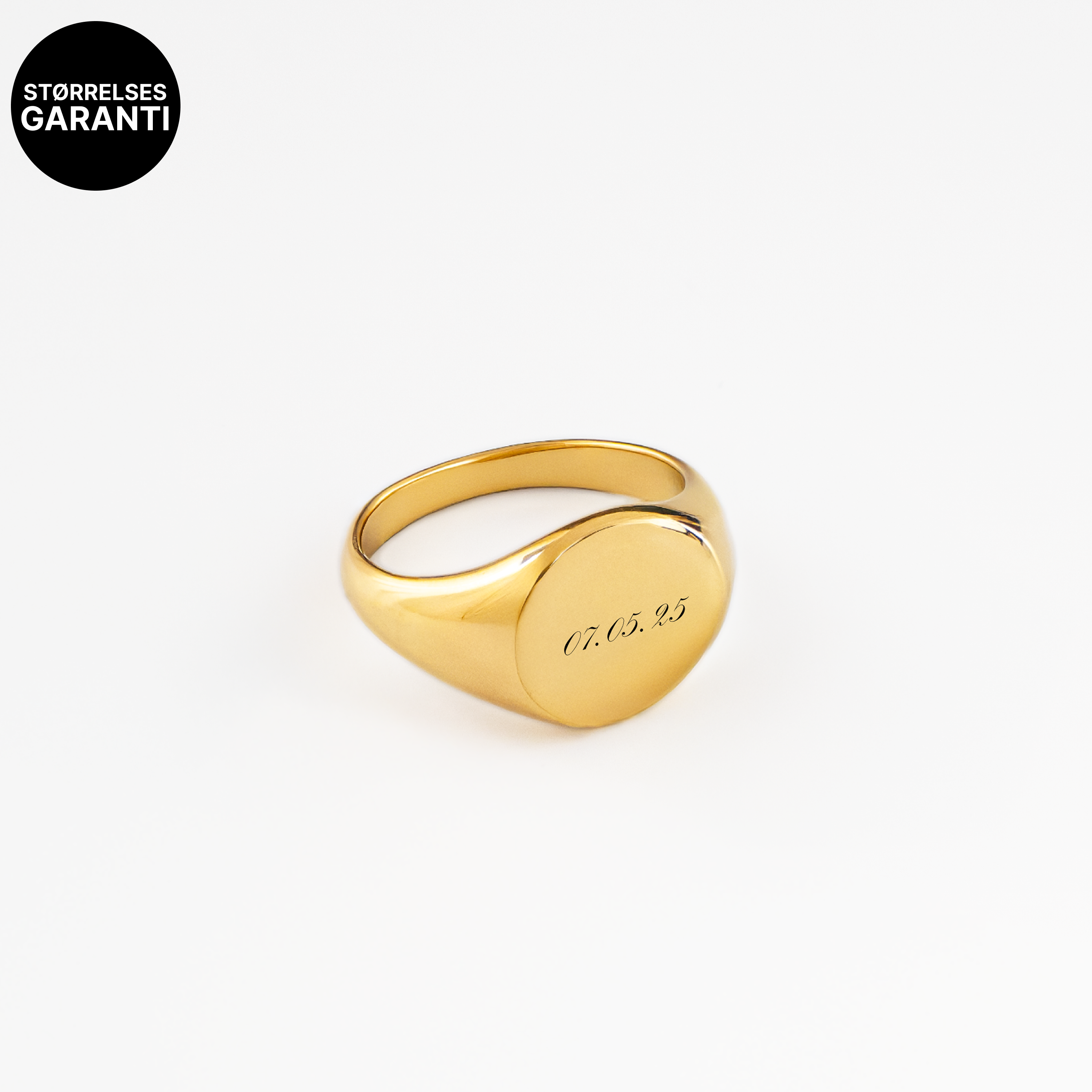 Klassisk ring med gravyr
