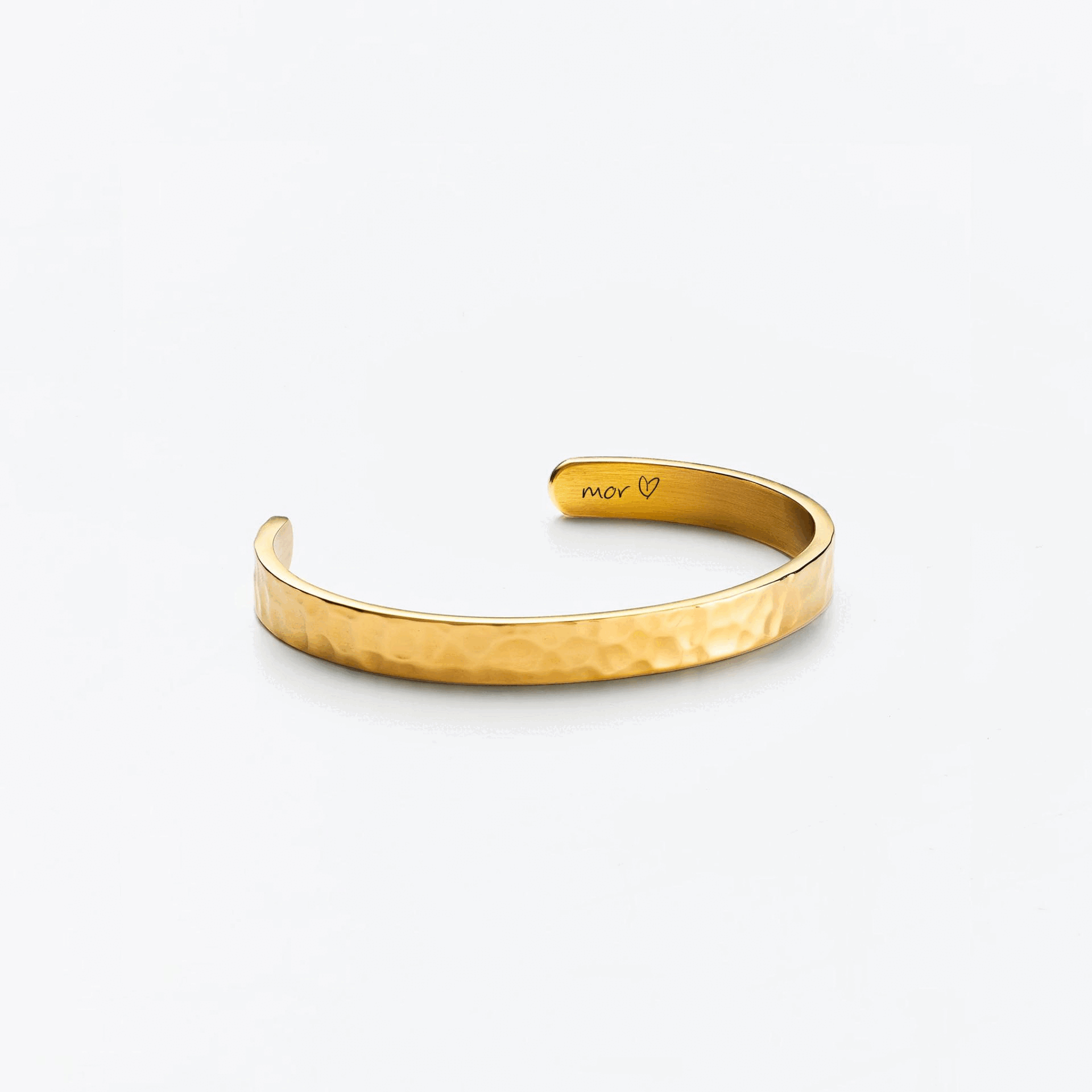 Graverat armband för mors dag