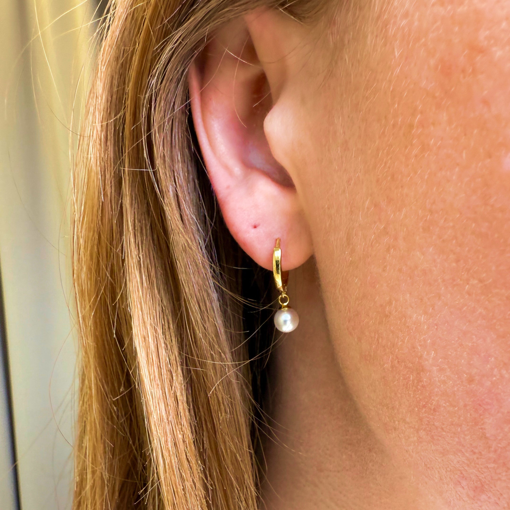 Twisted and Pearl-set