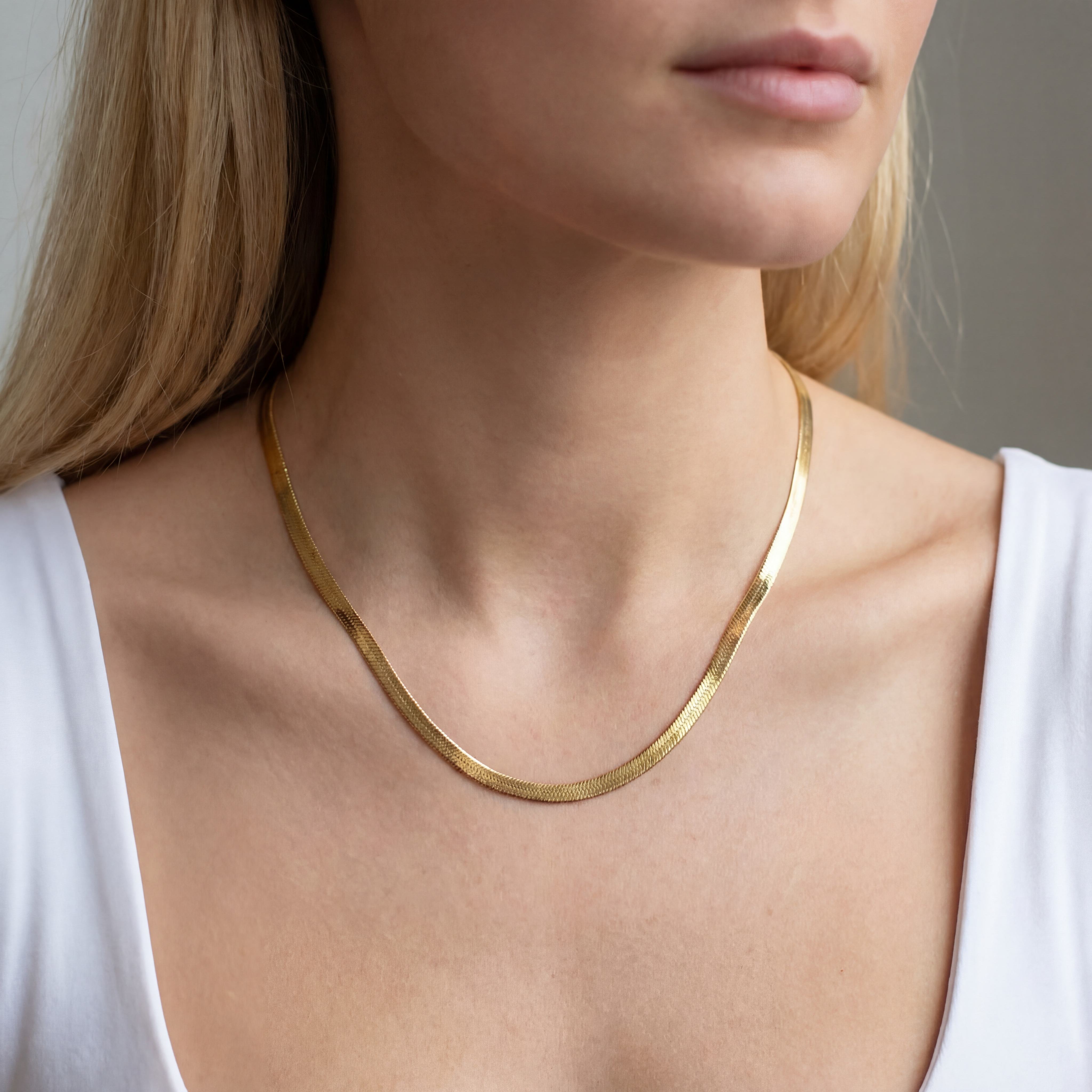 Platt Ormhalsband 4mm Förgyllt